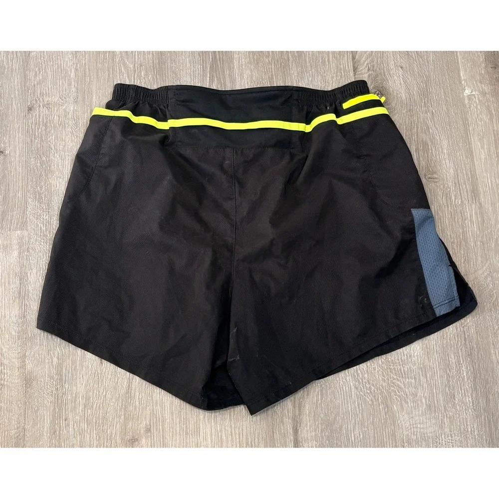 Nike Womens Running Shorts Black Neon Yellow 4 Mesh Lined Zipper‎ Pocket Size L